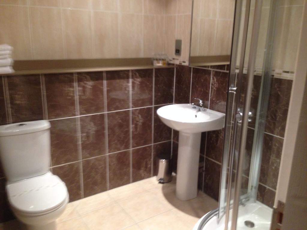 Dumfries Arms Hotel Cumnock Bilik gambar
